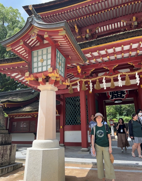 Japan 2024---01-02-01_The tower gate of Dazaifu Tenmangu.jpg