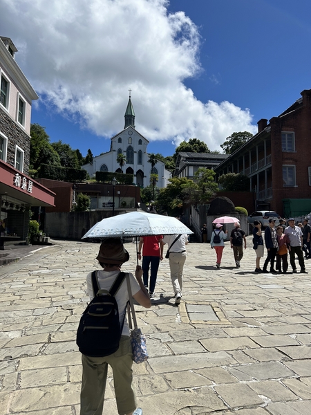 Japan 2024---02-05-01_Approaching Glover Park located in Nagasaki.jpg