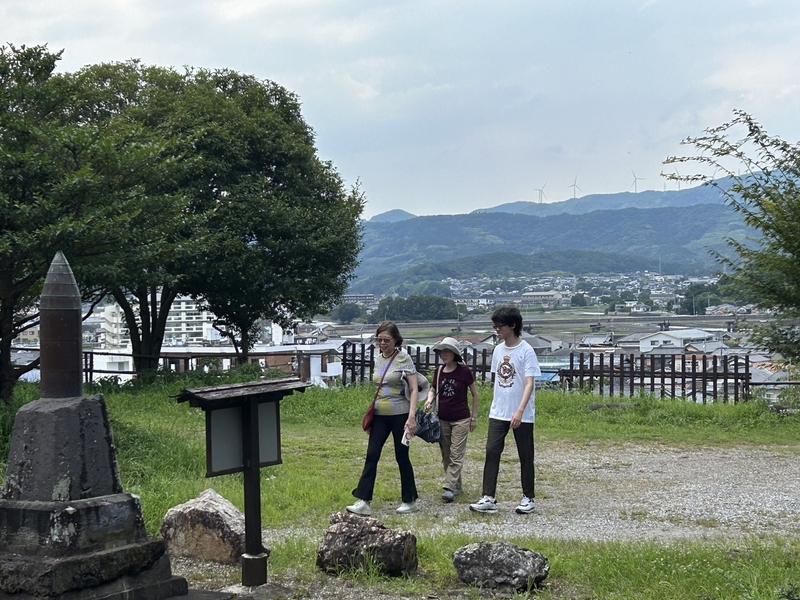 Japan 2024---05-07-02_Soul-Summoning Monument in Usuki Castle.jpg