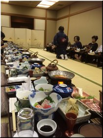 01-02B-01_Dinner.JPG