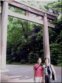 09 Meijijinku Temple near Harajuku Station.jpg
