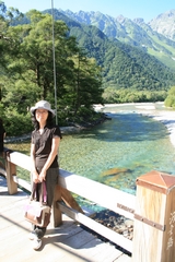02-04-03 Kamikochi (Upper Highland) in Middle Mountain National Park -  an easy time