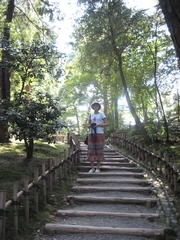 05-05-05 Easy time in Kenroku-en Garden