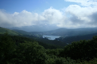 03-02-01 On way to Tateyama Kurobe Alpine route - Shirakaba Lake