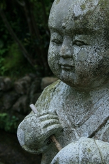 04-06-09 A close look at a stone monk in Natadera Temple