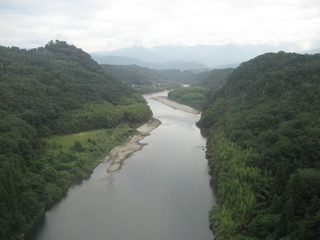 06-01-01 A river seen on way to Nagoya