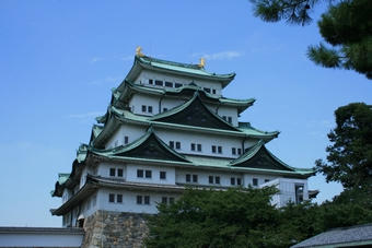 06-02-04 Nagoya Castle - a fourth view