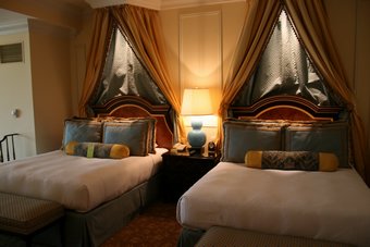 Day 1--- 01-05 Comfortable room bed of Venetian Resort