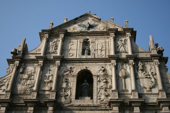 Day 3--- 10-06 (WH-07) Ruins of St. Paul's - a closer look