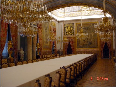 03---2_6_Royal Palace --- 06 Magnificent interior E.jpg