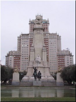 04-2_6_Spanish Square in Madrid-01 A manument for Cervantes(author of Don Quixote).JPG