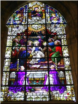 21---2_9_Seville Cathedral - 11 A beautiful window glass painting of religious stories.JPG