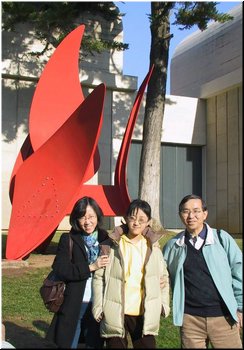 38---2_12_Foundation Joan Miro --- 03 We are in front of a sculpture at the entrance.jpg