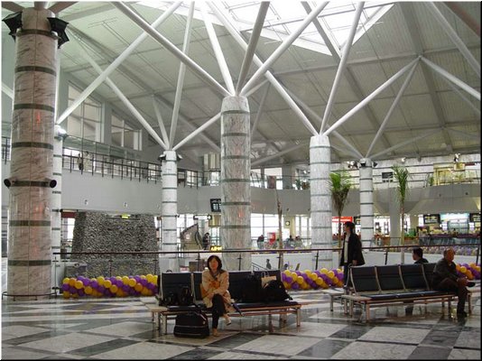 01 Modern Hualien Airport.jpg