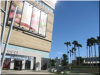 08 Hankyu Department Store.jpg