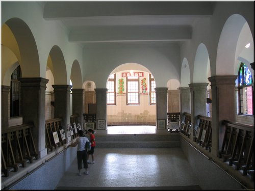 10 The main hot spring pool in the museum.jpg