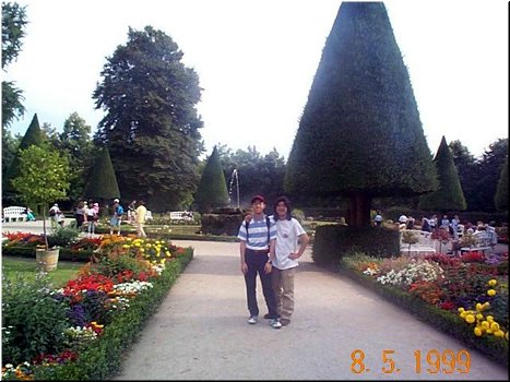 08-05 04 Garden of Residenz Palace, Wuzburg, Germany.jpg