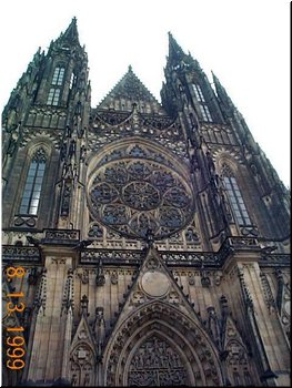 08-13 02 Prague Palace Cathedral, Czech.jpg