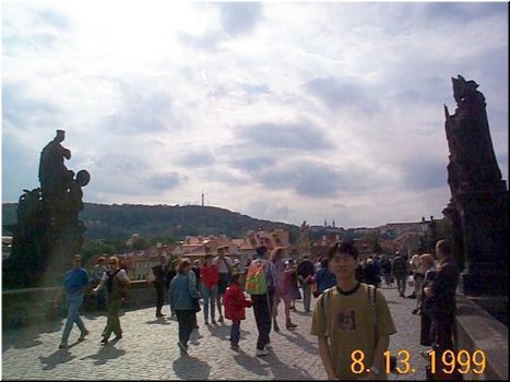08-13 06 Charles Bridge in Prague, Czech.jpg