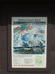 04-11-1 Midway Geyser Basin --- an overview