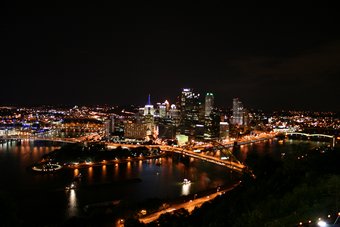 10-05-2 Night Scene seen at Duquesni Incline