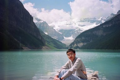 Canada 1996 --- 09 In front pf Louis Lake in Banff Hational Park (July 30).jpg