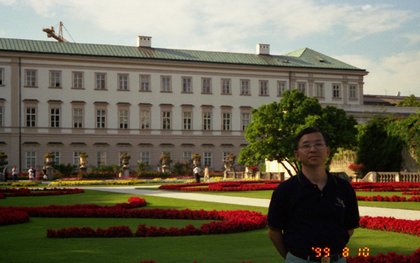Austria 1999---08-09D 03 A shot in the garden.jpg