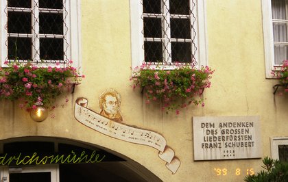 Austria 1999---08-15C 14 A corner of the house.jpg
