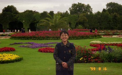 Austria 1999---08-16B 06 Smiling Meimei.jpg