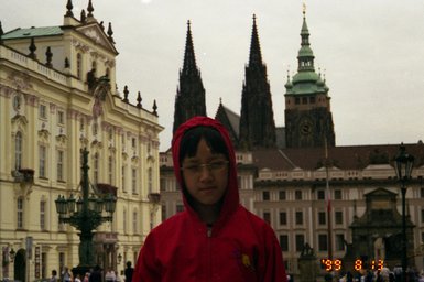Czech 1999---10-01 22 A memento picture in the plaza.jpg