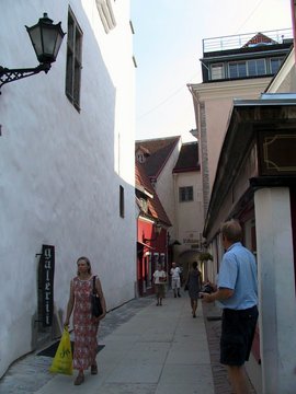 Estonia 2002---D1-02 05 The 1st street in Tallinn.jpg