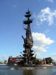 D5--02 'Peter The Great' Monument, Moscow, Russia.JPG