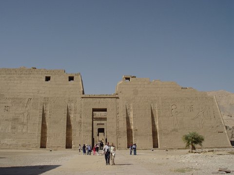 Egypt 2004---D04-05-01  Habu Temple in West Luxor.jpg