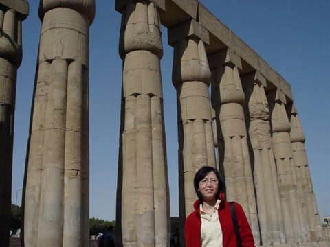 Egypt 2004---D05-02-07 Mamma took a shot in the Temple of Luxor.jpg