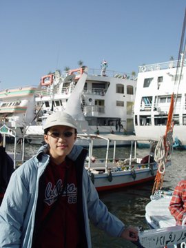 Egypt 2004---D05-02-10 Taking a small boat to the other side of Nile River for donkey riding (1).jpg