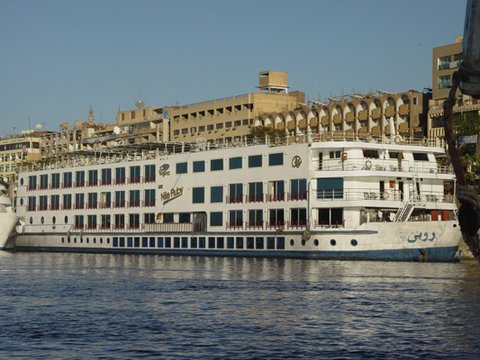Egypt 2004---D05-04-02 The ship we took for Nile cruise.jpg