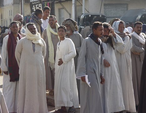 Egypt 2004---D07-01-05 Horse wagon drivers waiting for customers.jpg