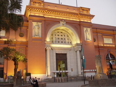 Egypt 2004---D09-03-01 Egyptian Museum in Cairo.jpg