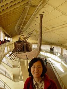 Egypt 2004---D10-04-03 Before the boat.jpg