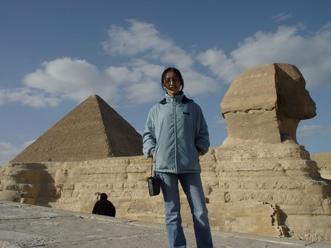 Egypt 2004---D10-05-03 Sphinx in Giza of Pharaoh King Khafre.jpg