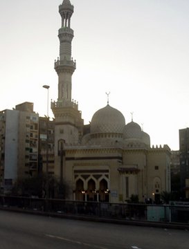 Egypt 2004---D11-01-03 A mosque seen on the way.jpg