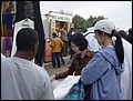 Egypt 2004---D07-05-04 Mamma and Meimei seeing interesting clothes.jpg