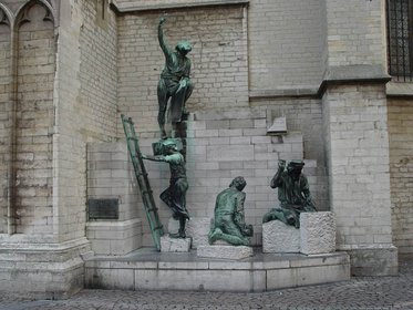 Day 04.06 (Belgium)-Statues seen at the front door of Our Lady's Cathedral in Antwerp.jpg