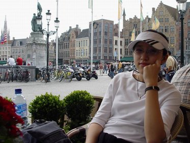 Day 04.15 (Belgium)-A rest in a restaurant beside the Market Place in Bruges.jpg