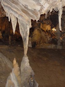 Day 06.01 (Belgium)-A set of stalactite stones seen in a stalactite cave at Han-sur-Lesse.jpg
