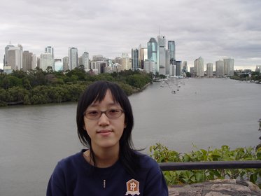 Australia 2006---06-05-01 In front of Brisbane skyline at Kangaroo Point.jpg