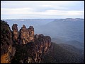Australia 2006---02-01-02 The famous Three Sisters rocks in Blue Mountains National Park.jpg