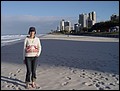 Australia 2006---07-03-02 The Gold Coast beach is said to be 70 km long and uninterrupted.jpg
