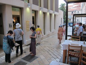 Croatia 2011 --- D06_02_07-01_Dinner at 2RIBARA in the old town of Zadar (Croatia).jpg