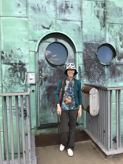 Denmark 2017_D11-08-06_A shot before a green-colored house.jpg